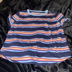 Old Navy T-shirt